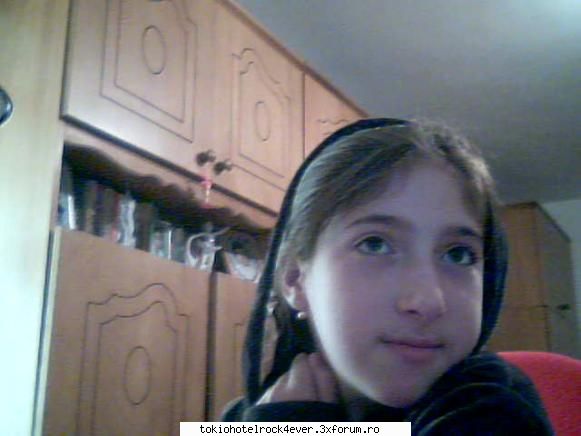 fyfy:D(kiss)ji io noua paci:D - kiss - *..::Me, myself & I::..*