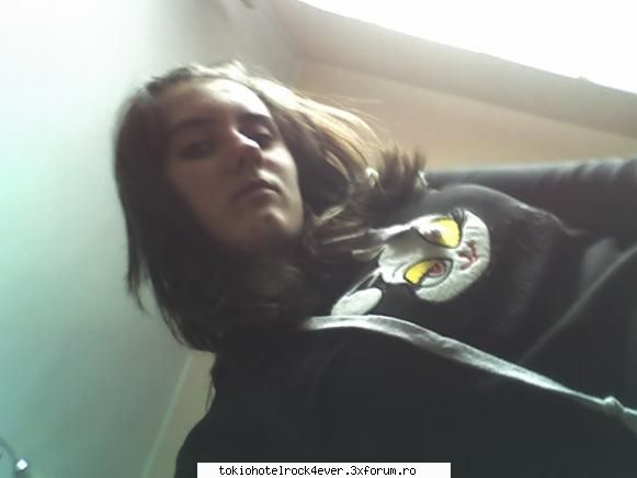 ich..mimi - mey deci thx d urari :D mie imi pl p aici mooolt - *..::Me, myself & I::..*
