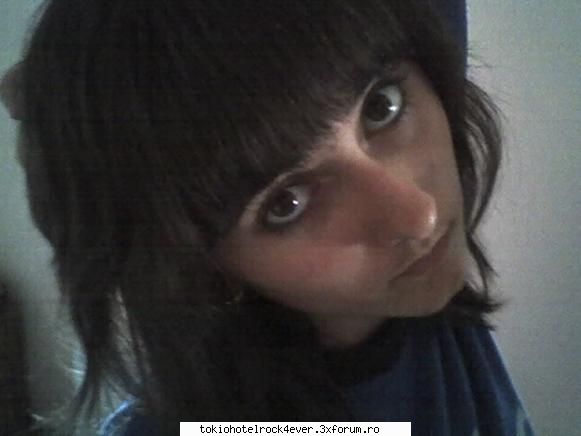 ich..mimi - okeeeee!! dar nu prea se observa in poze k mam - *..::Me, myself & I::..*