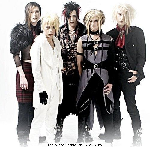 iubirea vampirilor rebeli. - love_bill_4_ever - *..::FanFiction::..*