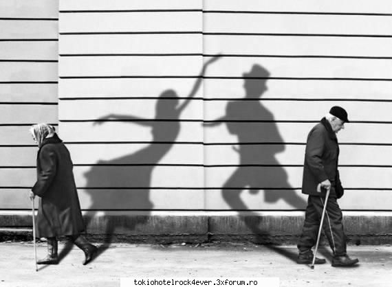 iubirea vampirilor rebeli. - buna..sunt noua p-aici dar pot sa zic - *..::FanFiction::..*