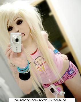 jurnalulu lui joanne - charls joanne 17 ani zoidie sagetator - *..::FanFiction Archive::..*
