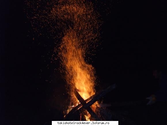 ~* madyku` *~ - Foc ... ... pare cam mic - *..::Archive::..*