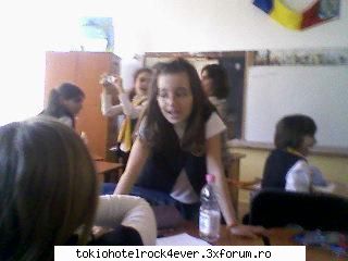me:)....Claudia... - aceasta e Ilinca ...v-as ruga sa observati cum in - *..::Me, myself & I::..*