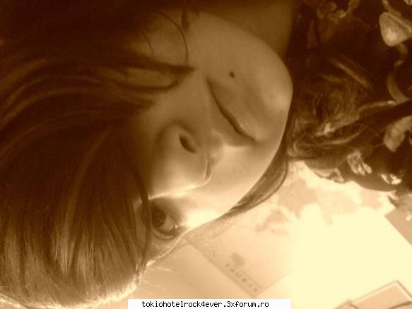 meh^^ - nu am shef srry - *..::Me, myself & I::..*