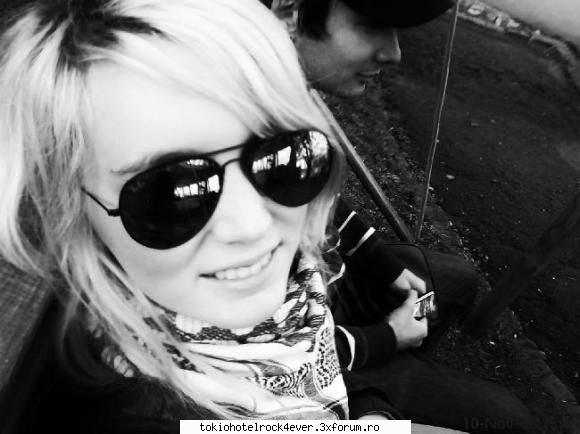 miky - langa timisoara si hmm da poza.,,uitati - *..::Me, myself & I::..*