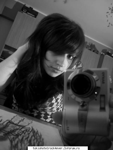 ....misfit...o_O.. - ignorati foaia.... abea acum am vazut k e - *..::Me, myself & I::..*