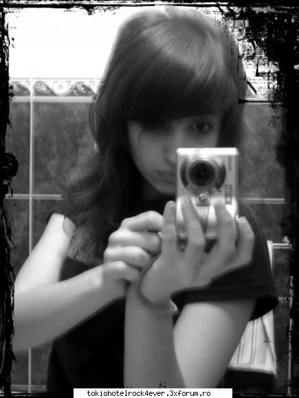 ....misfit...o_O.. - misfit... - *..::Me, myself & I::..*