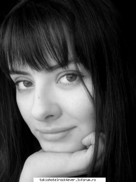 narcissa - shiiiiit...am apasat gresit si am pus alta poza - *..::Me, myself & I::..*
