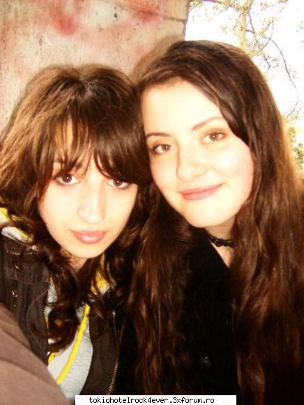 narcissa - azi am iesit cu oana ....pe o ploaie torentiala - *..::Me, myself & I::..*