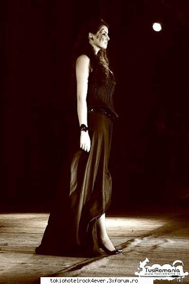 narcissa - eram picatata pe fatza:X - *..::Me, myself & I::..*