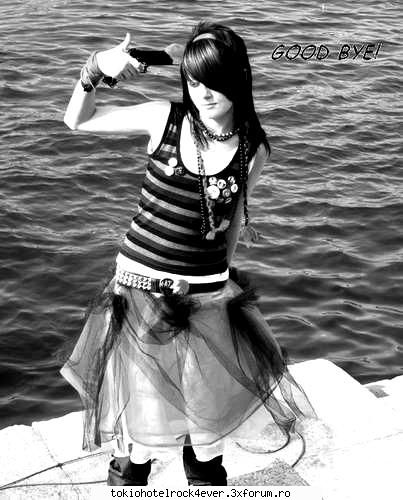 poveste creata de mine...cu TH...cititzi si voi... - wow.........super fic - *..::FanFiction Archive::..*