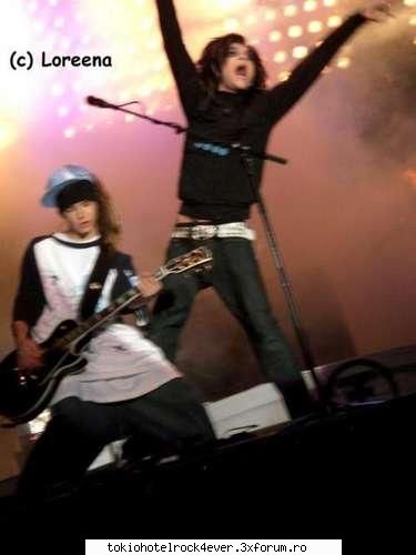 ~~poze haioase cu TH~~ - bufffff bill .........tommmmmmmmmm tom frate ca - *..::Bill & Tom Kaulitz::..*