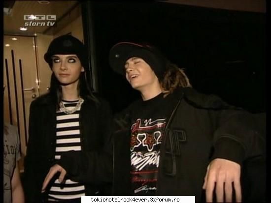 ~~poze haioase cu TH~~ - hahahah!revenire...dar nu in forta...mai bag si - *..::Bill & Tom Kaulitz::..*