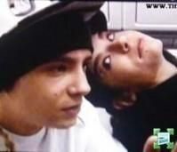 b:tom da-mi da-mi dau ti-am dat
b: da fa nu mai am
t:dute p centura k sig o faci bani ~~poze haioase