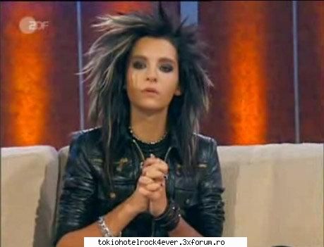~~poze haioase cu TH~~ - deci..am de continuat un "serial" asa-i? in - *..::Bill & Tom Kaulitz::..*