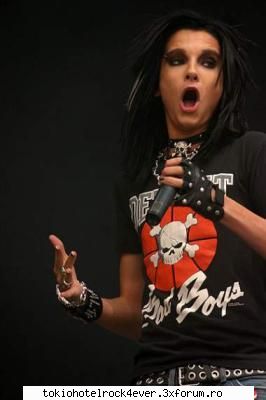 ~~poze haioase cu TH~~ - in timpul concertului: bill: o doamne ce de loome - *..::Bill & Tom Kaulitz::..*
