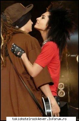 poze twincest :D - miha - *..::Bill & Tom Kaulitz::..*