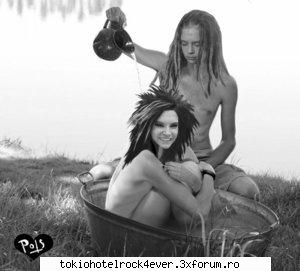 poze twincest :D - Gata am mai facut rost - *..::Bill & Tom Kaulitz::..*