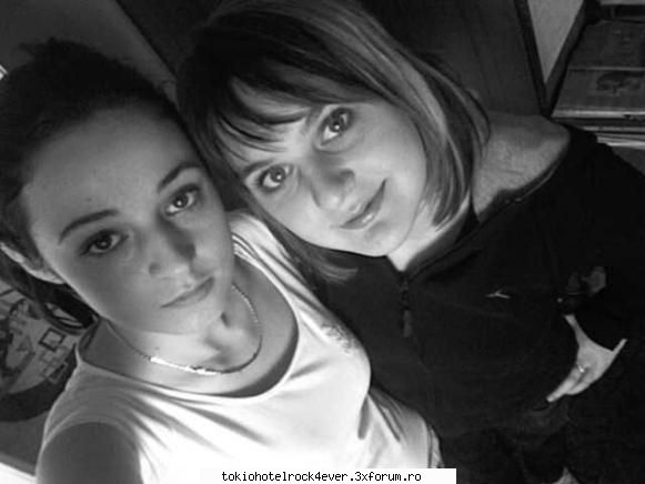 prafdestele si atat... - haidetzi ca va mai pun poze aici sunt cu iubita - *..::Me, myself & I::..*