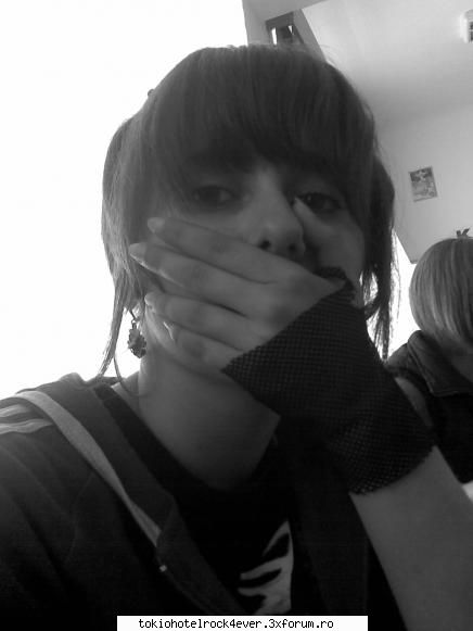 rocker girl - wooow bn am venit am 14 ani..joi a fost ziua - *..::Me, myself & I::..*