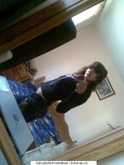 rocker girl - daaaaaaaaaa am mai fooost dar miam luat alt pc ji - *..::Me, myself & I::..*