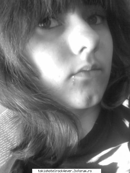 rocker girl - cik am pierce k al lui tom - *..::Me, myself & I::..*