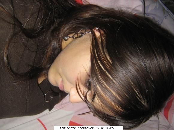 salut!! - bretonela_luv tom - *..::Me, myself & I::..*