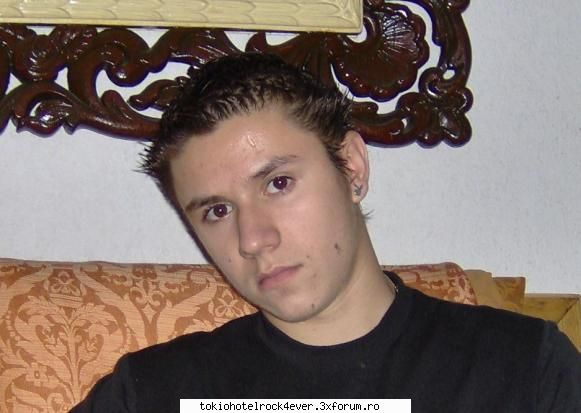 ^^se pare k ii asteapta armata^^ - una din miiiiiiileeeeeeeee pe care le are..ni ce - *..::Archive::..*