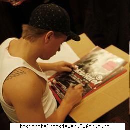 tatuaj!! - d are tatuaje nebunu asta mic :D ingerashu asta - *..::Gustav Schafer::..*