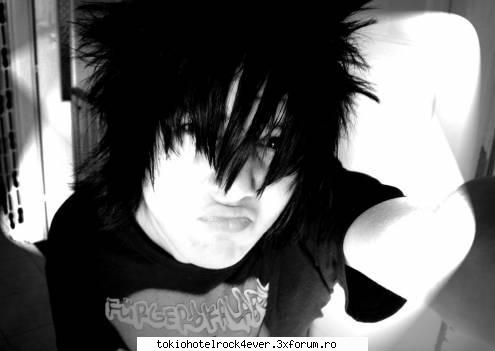 u can't love me....no:( [sad] - ich_liebe_dich - *..::FanFiction Archive::..*