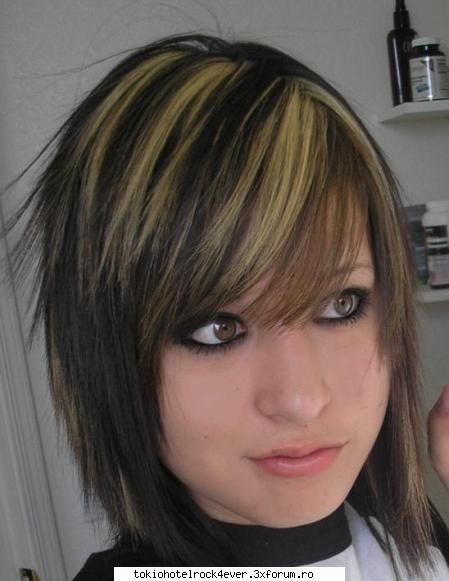 viata mea a unui fan th - Hobble - *..::FanFiction::..*