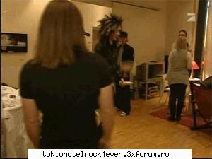 vorbiti cu bill - Haha ce didoti auzi imi dai si mie id-urile lor - *..::Bill Kaulitz::..*