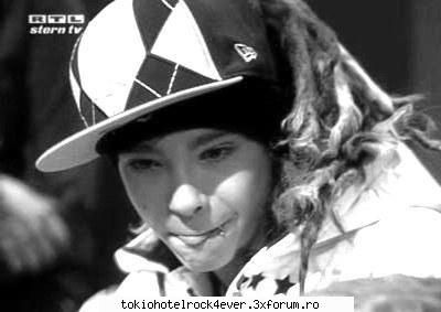 vreau o poza... - vreau o poza cu bill si lafee :x - *..::Games::..*