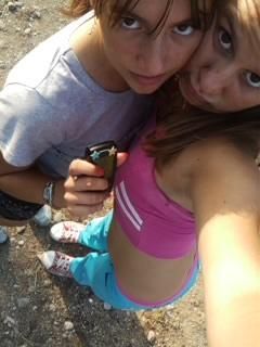 wtf???...click ;):P - Buna Extasy buna zoozle incantata si eo>: D< deci - *..::Me, myself & I::..*