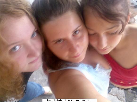 yana - ma vad mai mult - *..::Me, myself & I::..*